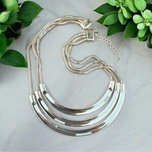 NEW Stylish Multi-Layered Statement Necklace - Elegant Design